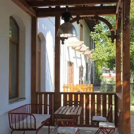 Swiss In The Danube Bend