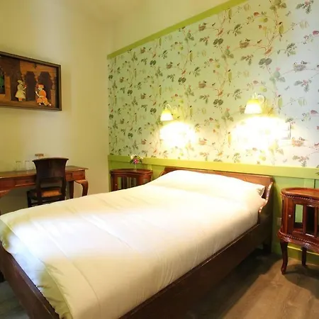 Swiss In The Danube Bend *