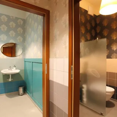 Swiss In The Danube Bend * ナジュマロシュ