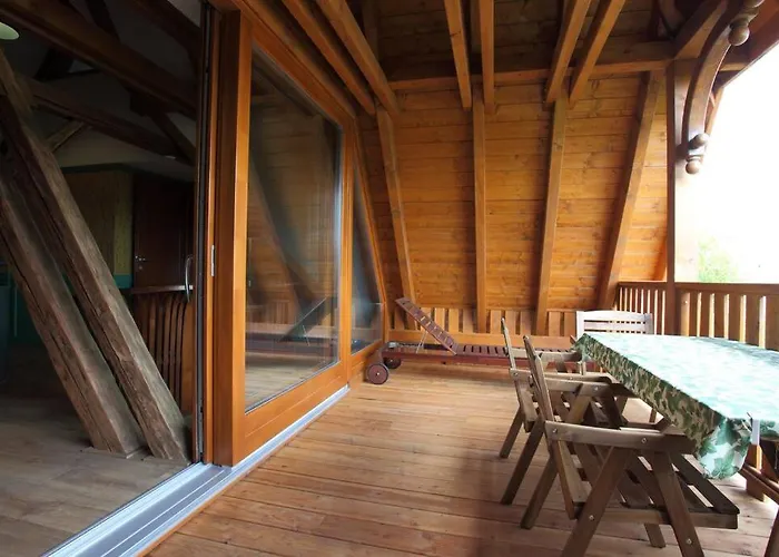 Swiss In The Danube Bend Надьмарош