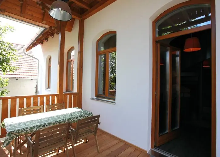 Swiss In The Danube Bend