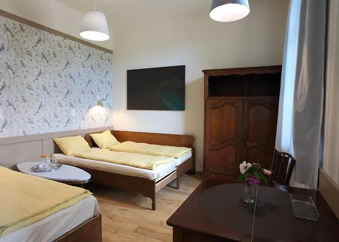 Villa Swiss In The Danube Bend