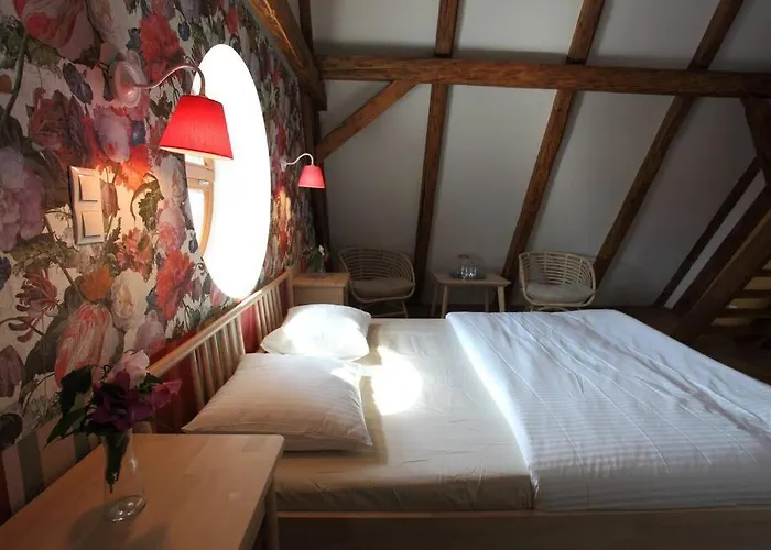 Вилла Swiss In The Danube Bend *