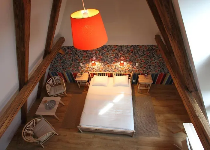 Вилла Swiss In The Danube Bend