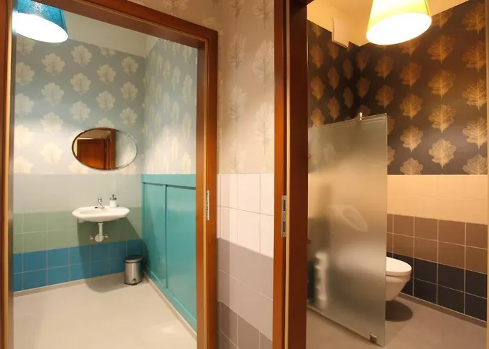 Swiss In The Danube Bend * Надьмарош