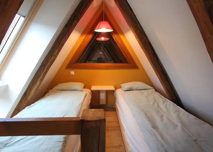 Swiss In The Danube Bend Надьмарош